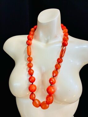 VTG Over The Head Bold Orange MCM Acrylic Faceted Bead CHUNKY Necklace Retro EUC